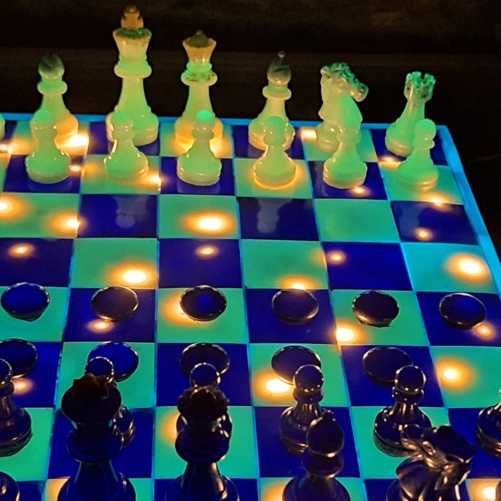 Epoxy Design - Chessboard