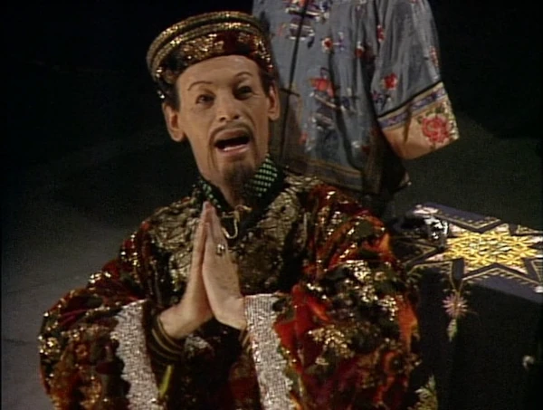 Li Hsen Chang, in the Talons of Weng Chiang